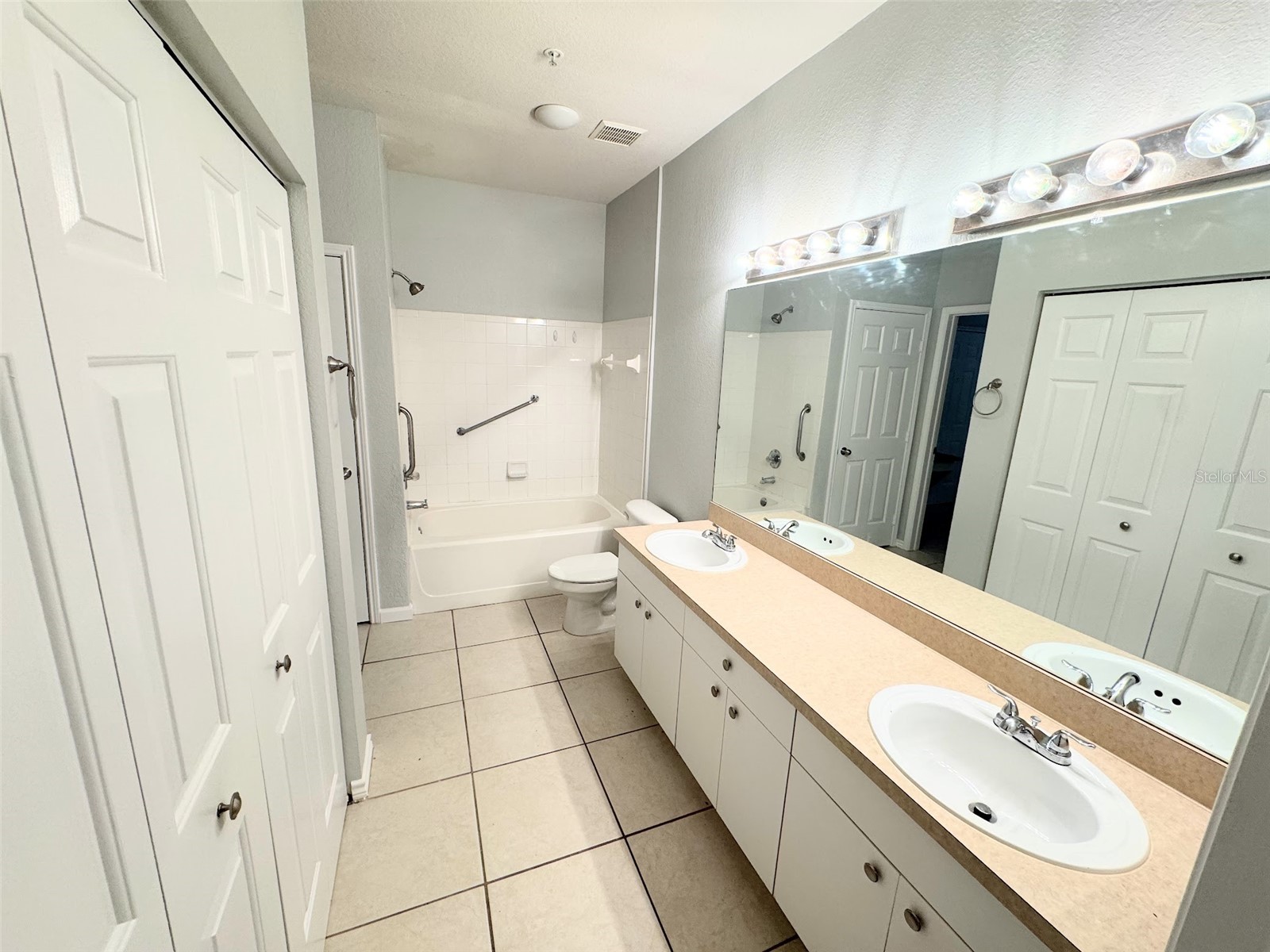 4305 Bayside Village Drive #104 Tampa FL 33615 TB8482649 image11