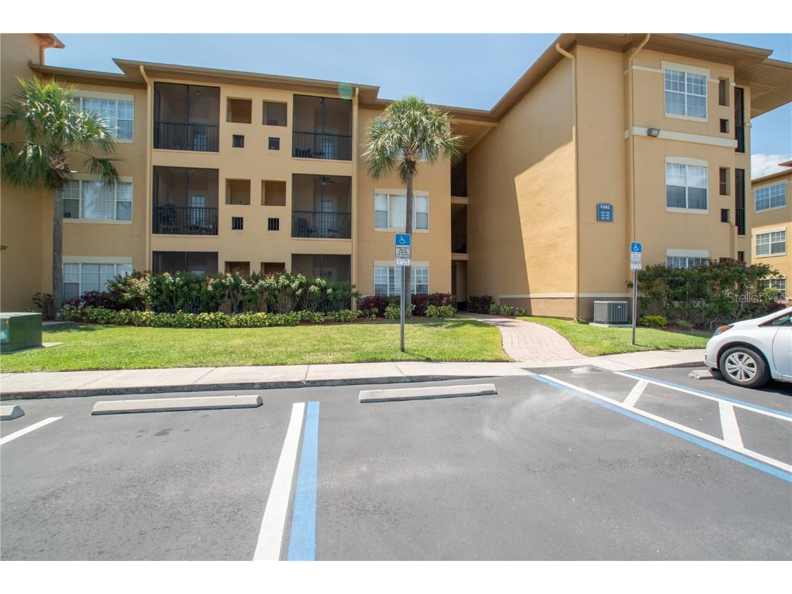 4305 Bayside Village Drive #105 Tampa FL 33615 U8200075 image1