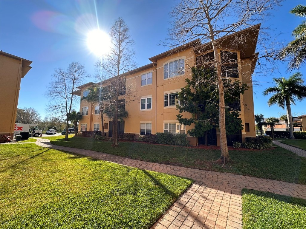 4305 Bayside Village Drive #202 Tampa FL 33615 T3501724 image1