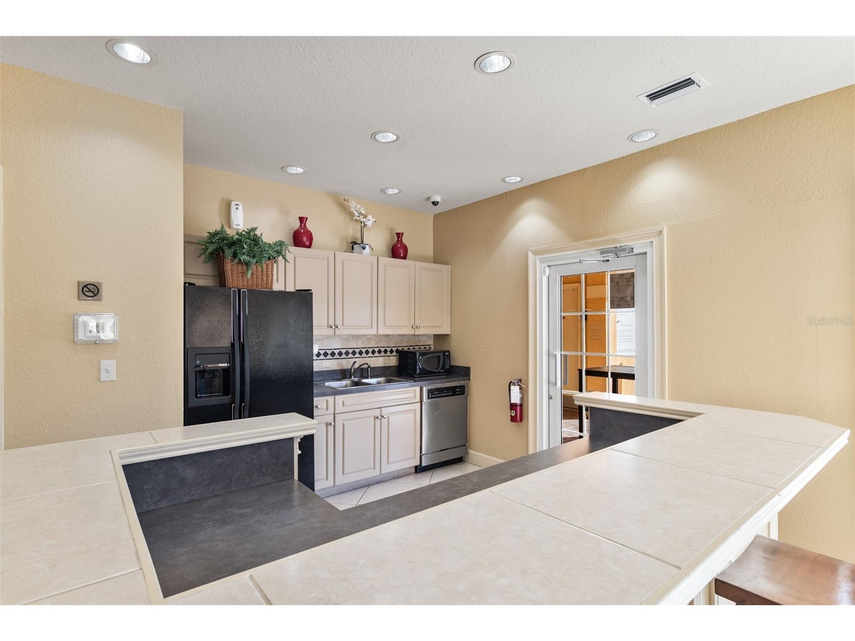 4305 Bayside Village Drive #202 Tampa FL 33615 TB8469785 image51