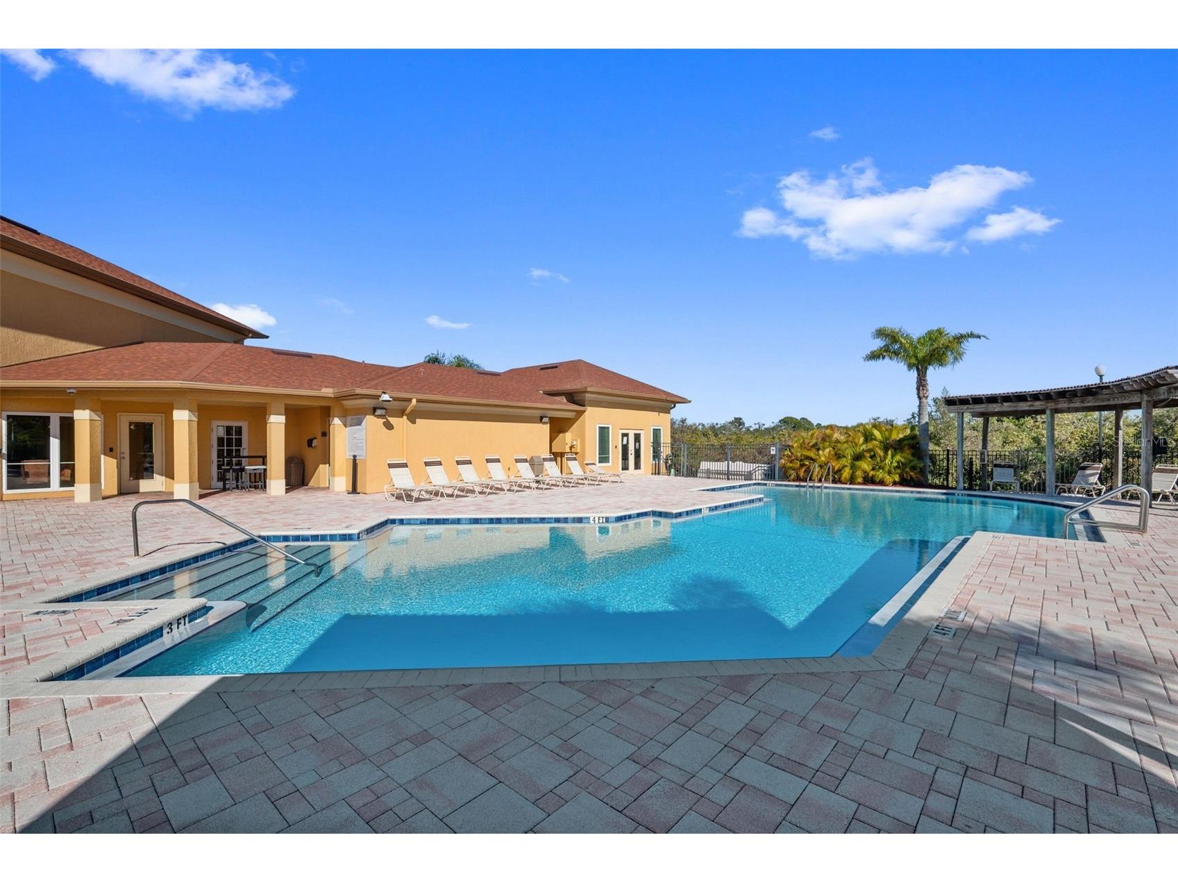 4305 Bayside Village Drive #202 Tampa FL 33615 TB8469785 image56