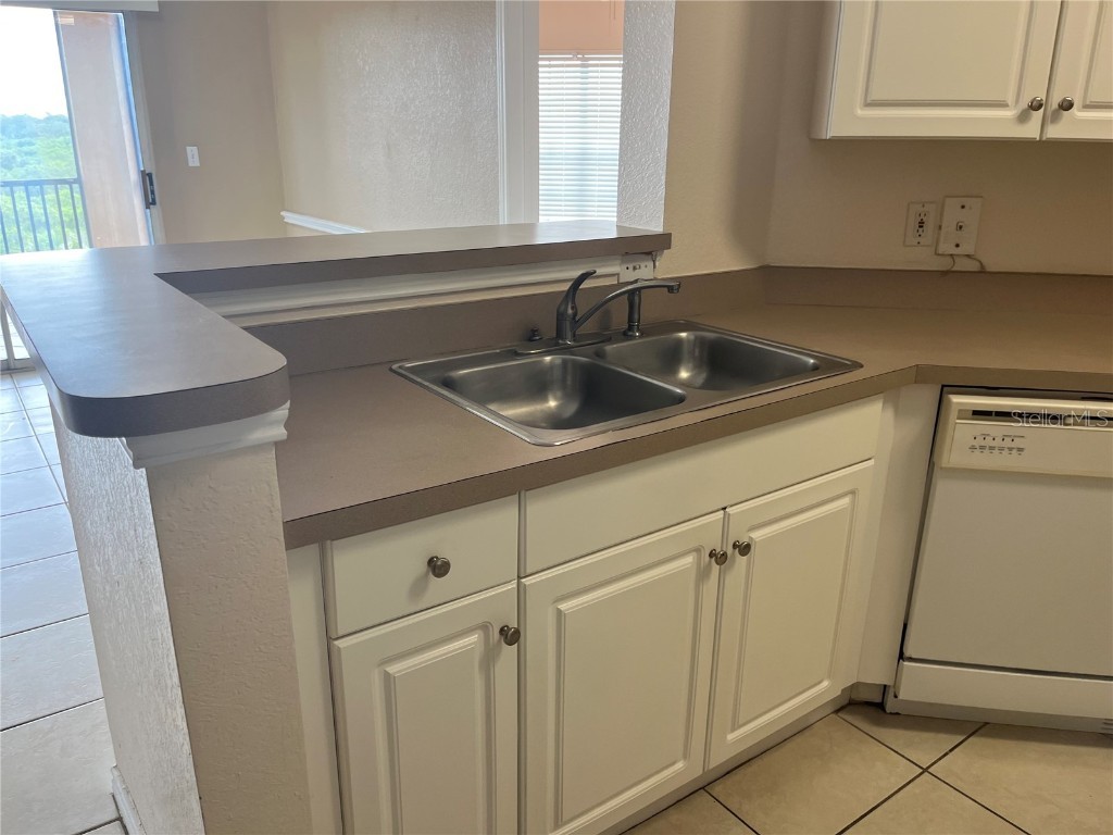 4305 Bayside Village Drive #301 Tampa FL 33615 TB8394083 image8