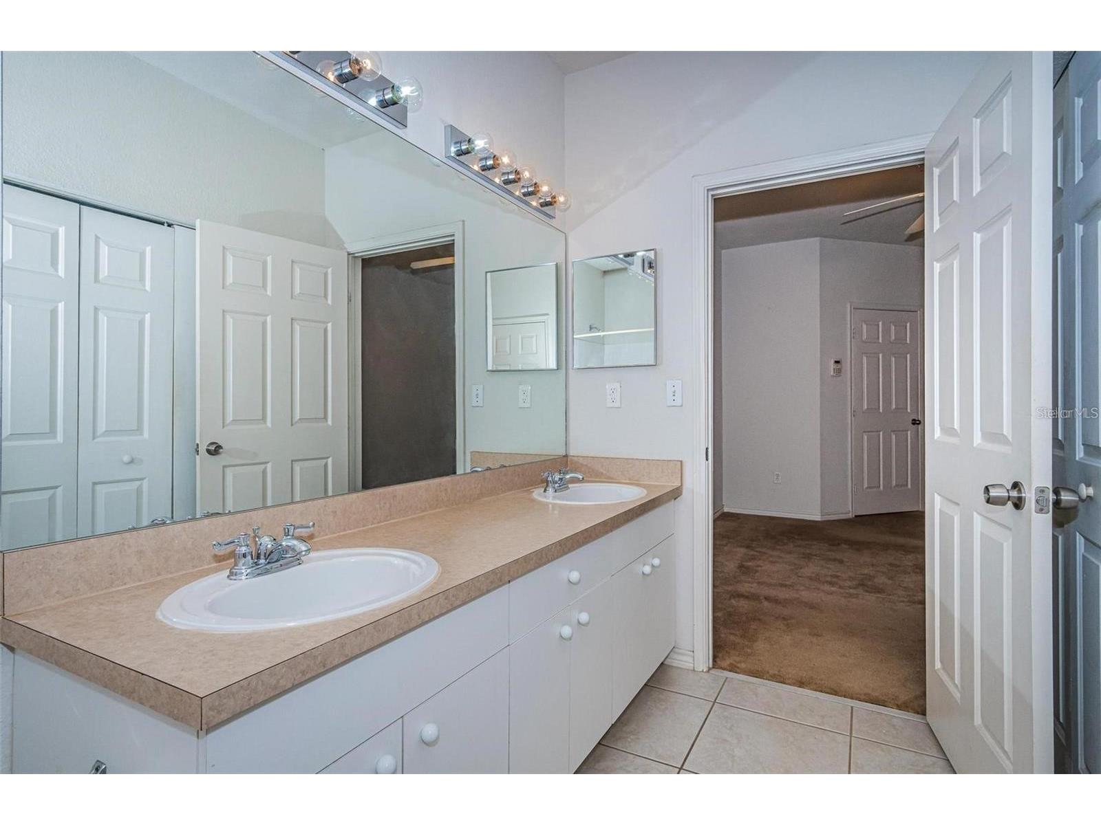 4305 Bayside Village Drive #304 Tampa FL 33615 TB8481013 image12