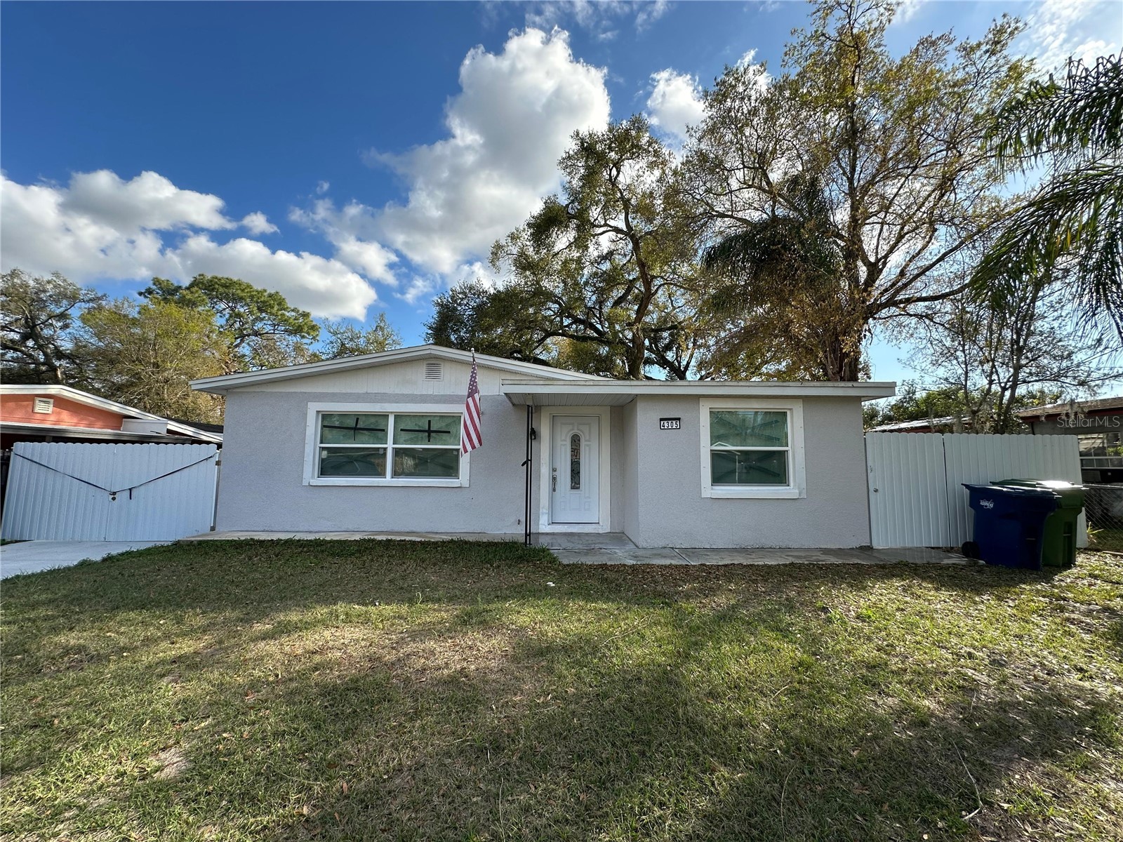 4305 E Henry Avenue Tampa FL 33610 TB8481692 image2