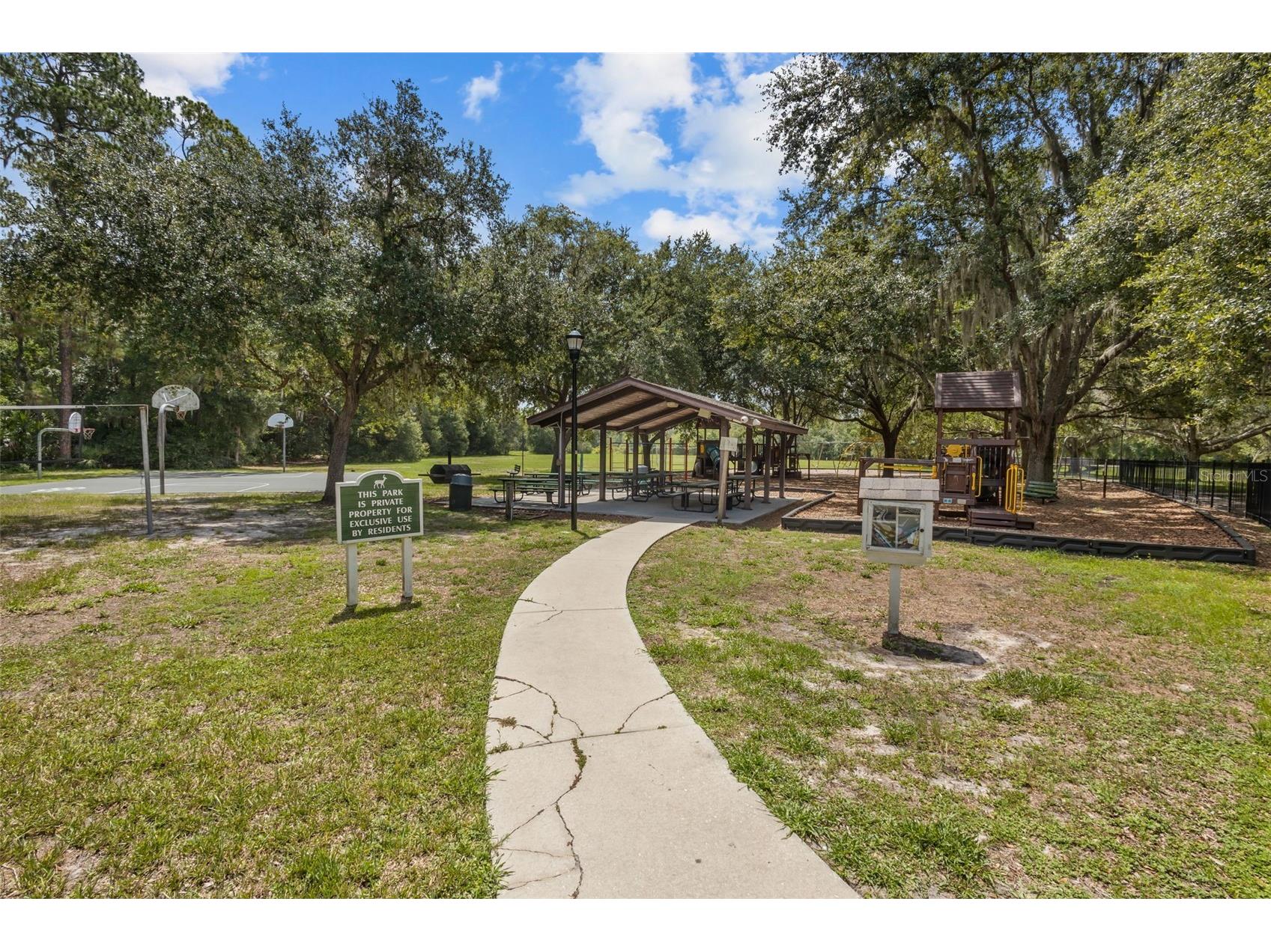 4305 Gentrice Drive Valrico FL 33596 TB8528275 image34
