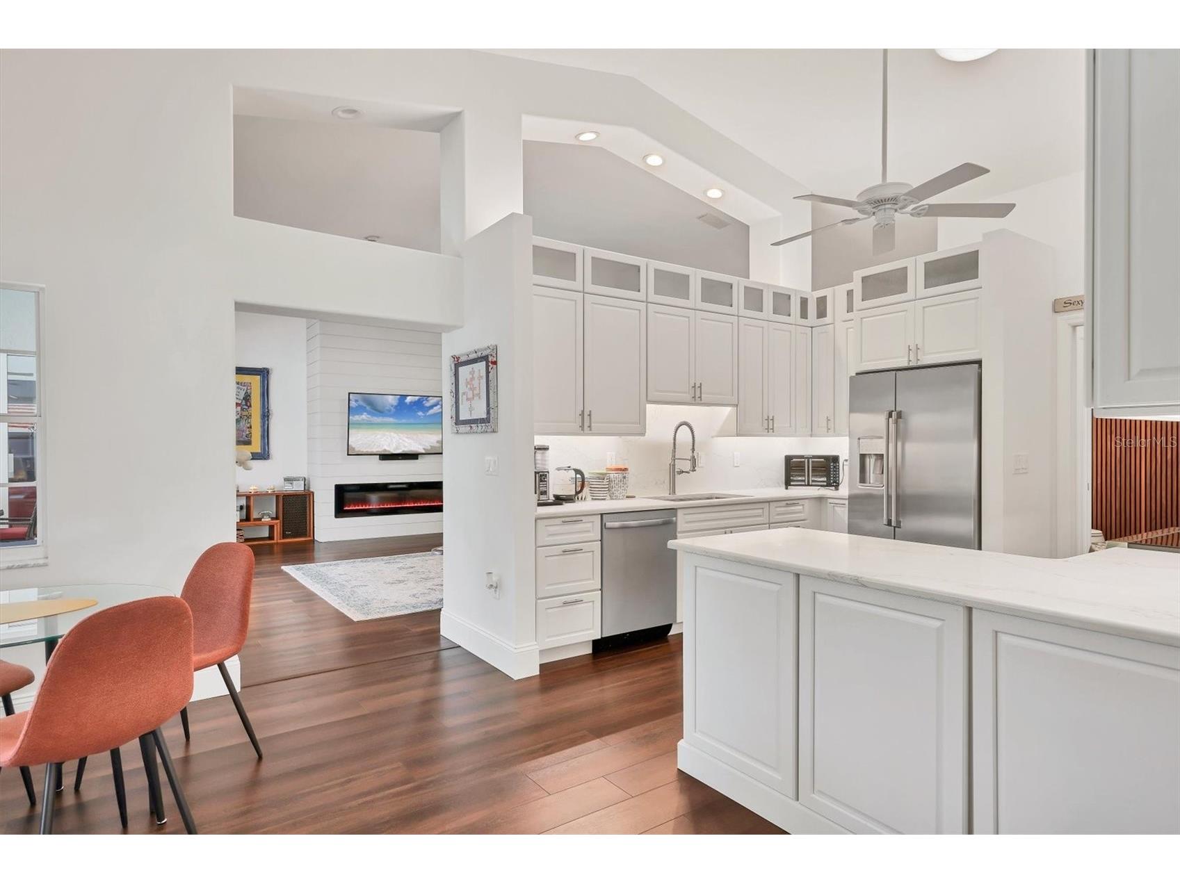 4305 Highland Oaks Circle Sarasota FL 34235 A4676006 image17