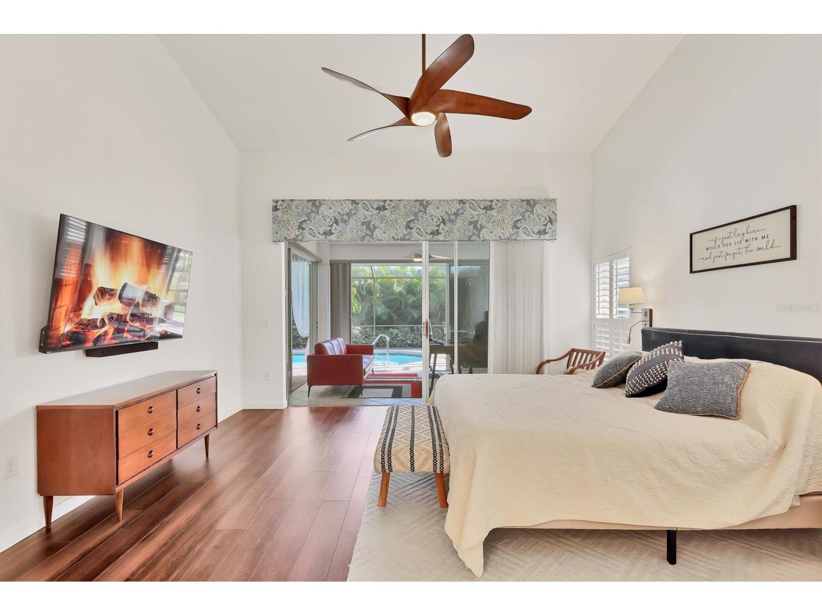 4305 Highland Oaks Circle Sarasota FL 34235 A4676006 image24