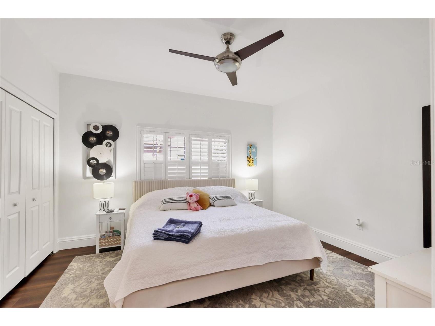 4305 Highland Oaks Circle Sarasota FL 34235 A4676006 image31