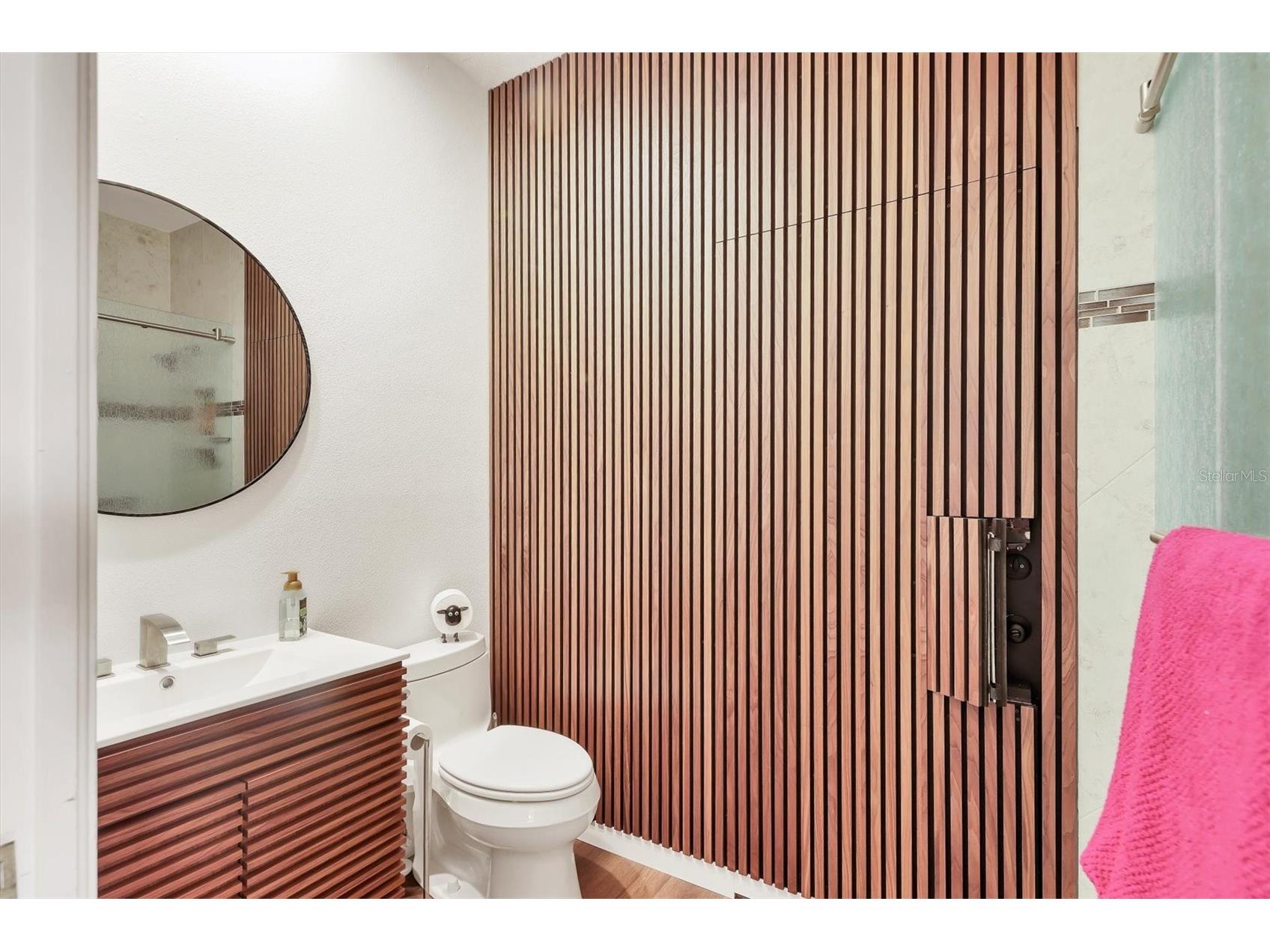 4305 Highland Oaks Circle Sarasota FL 34235 A4676006 image32