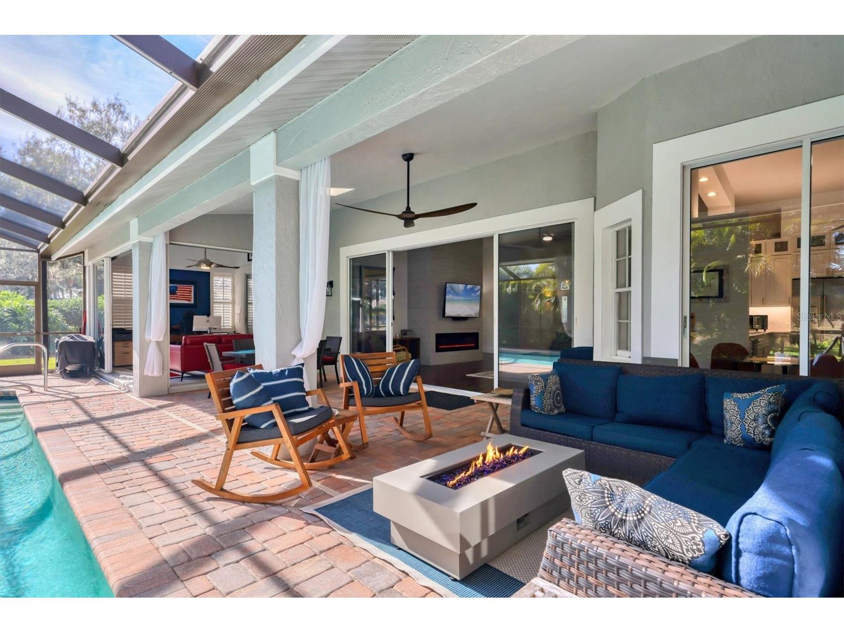 4305 Highland Oaks Circle Sarasota FL 34235 A4676006 image42