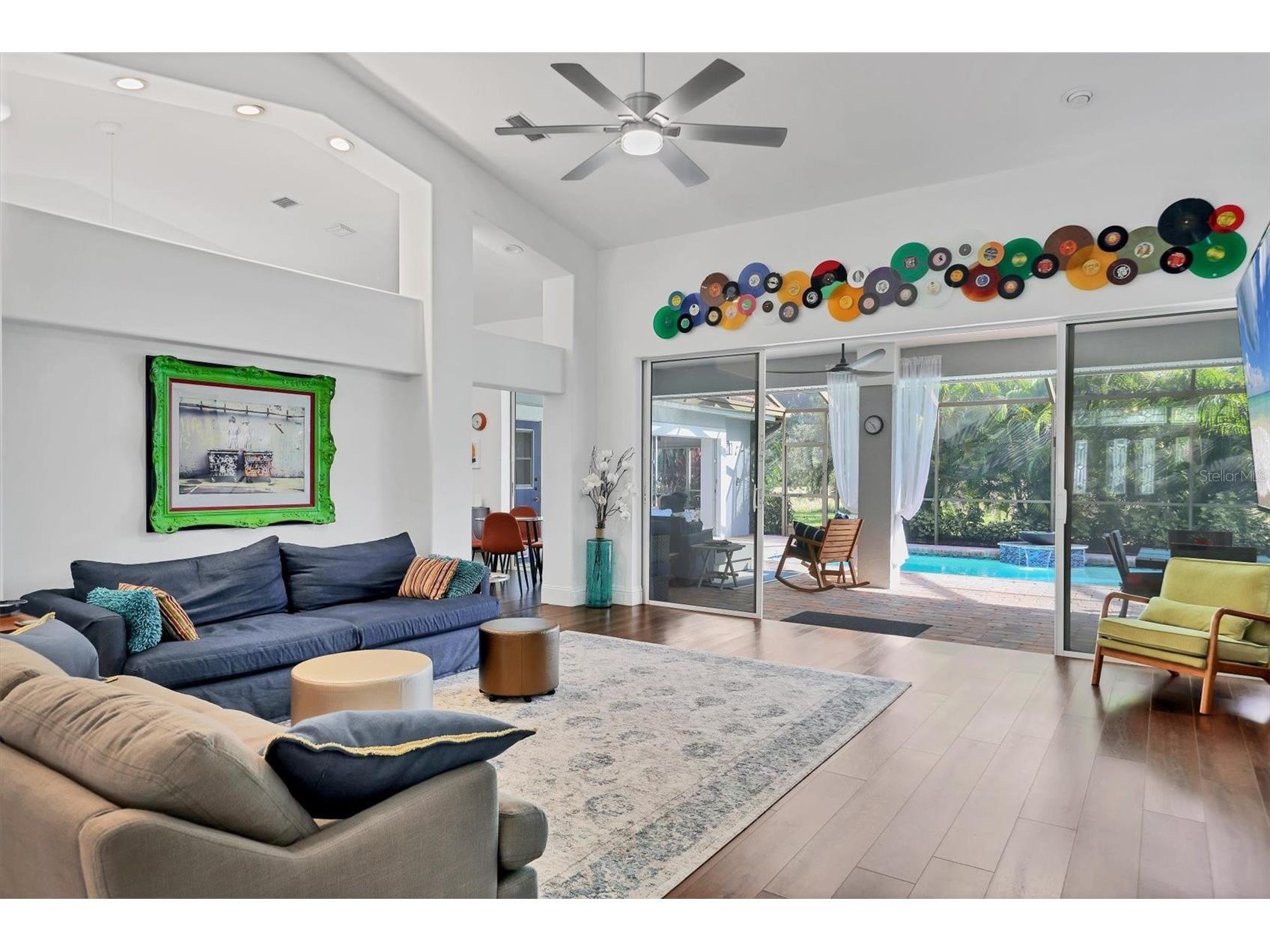 4305 Highland Oaks Circle Sarasota FL 34235 A4676006 image7