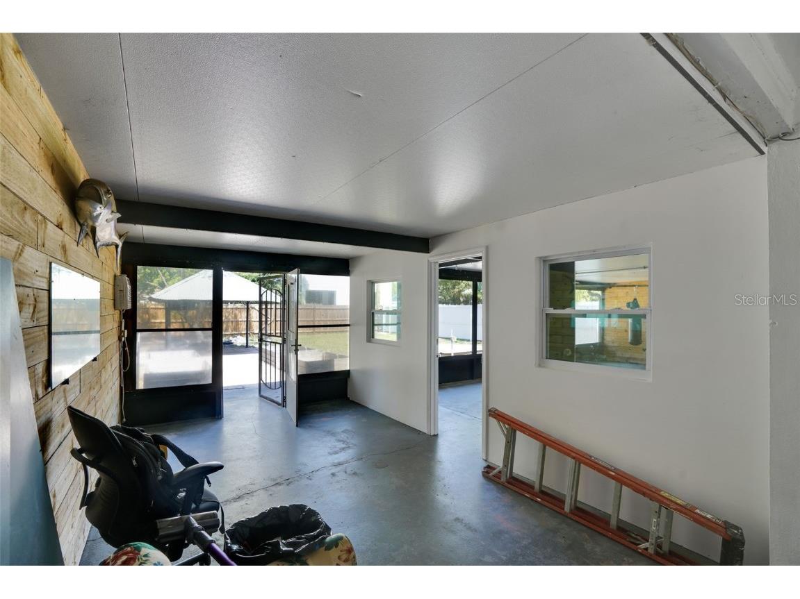 4305 W Knights Avenue Tampa FL 33611 T3520362 image72