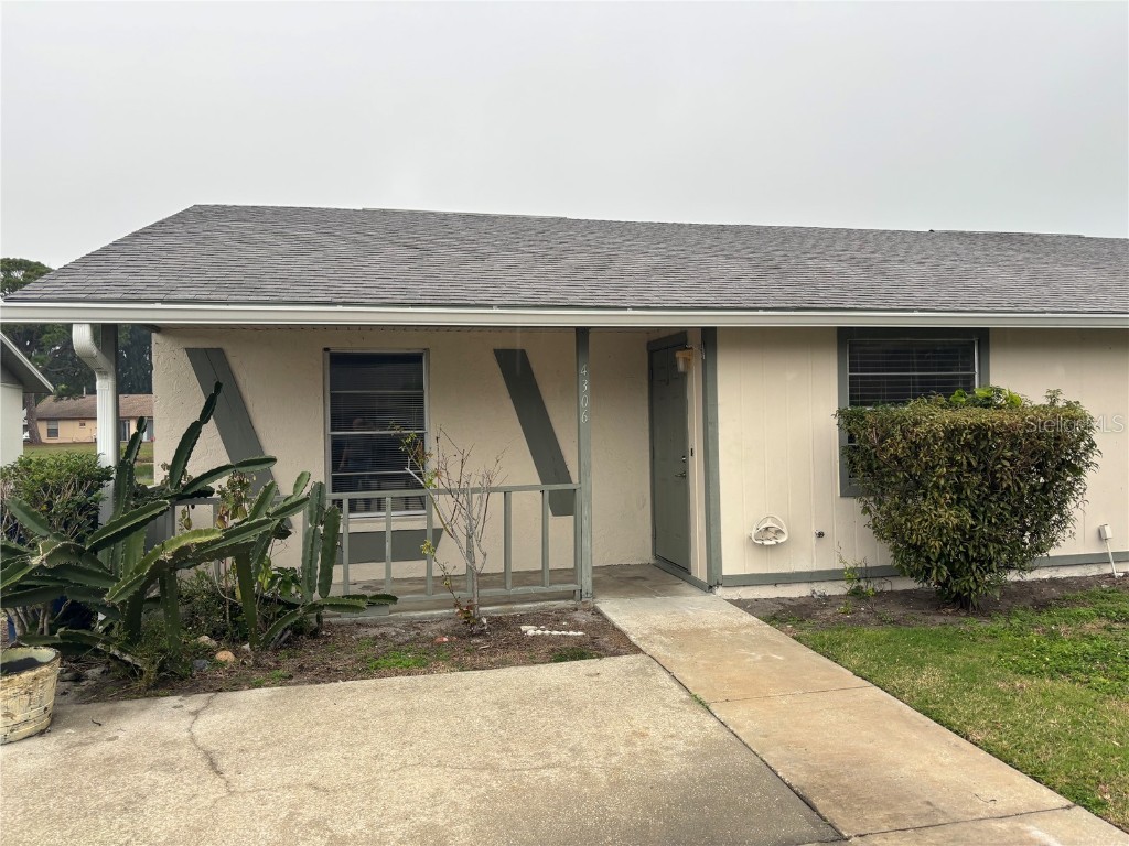 4306 78th Street W #4306 Bradenton FL 34209 A4595264 image1