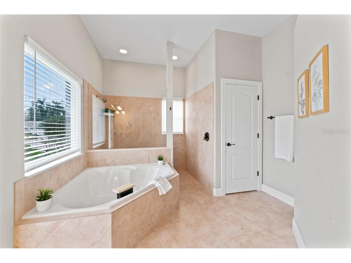 4306 Barracuda Drive Bradenton FL 34208 TB8394631 image38