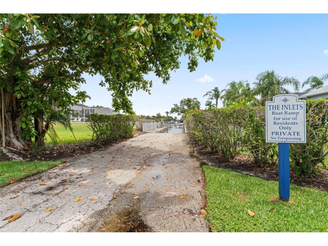 4306 Barracuda Drive Bradenton FL 34208 TB8394631 image59