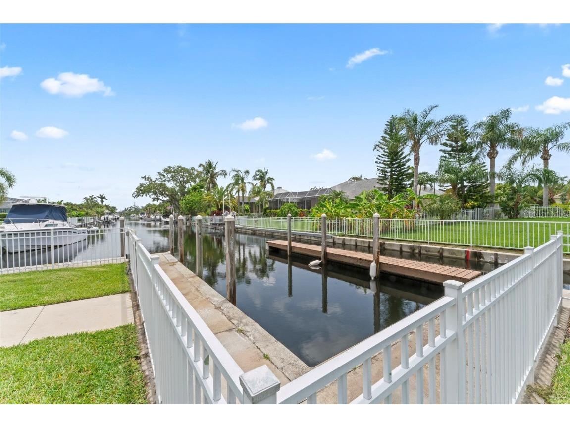 4306 Barracuda Drive Bradenton FL 34208 TB8394631 image60