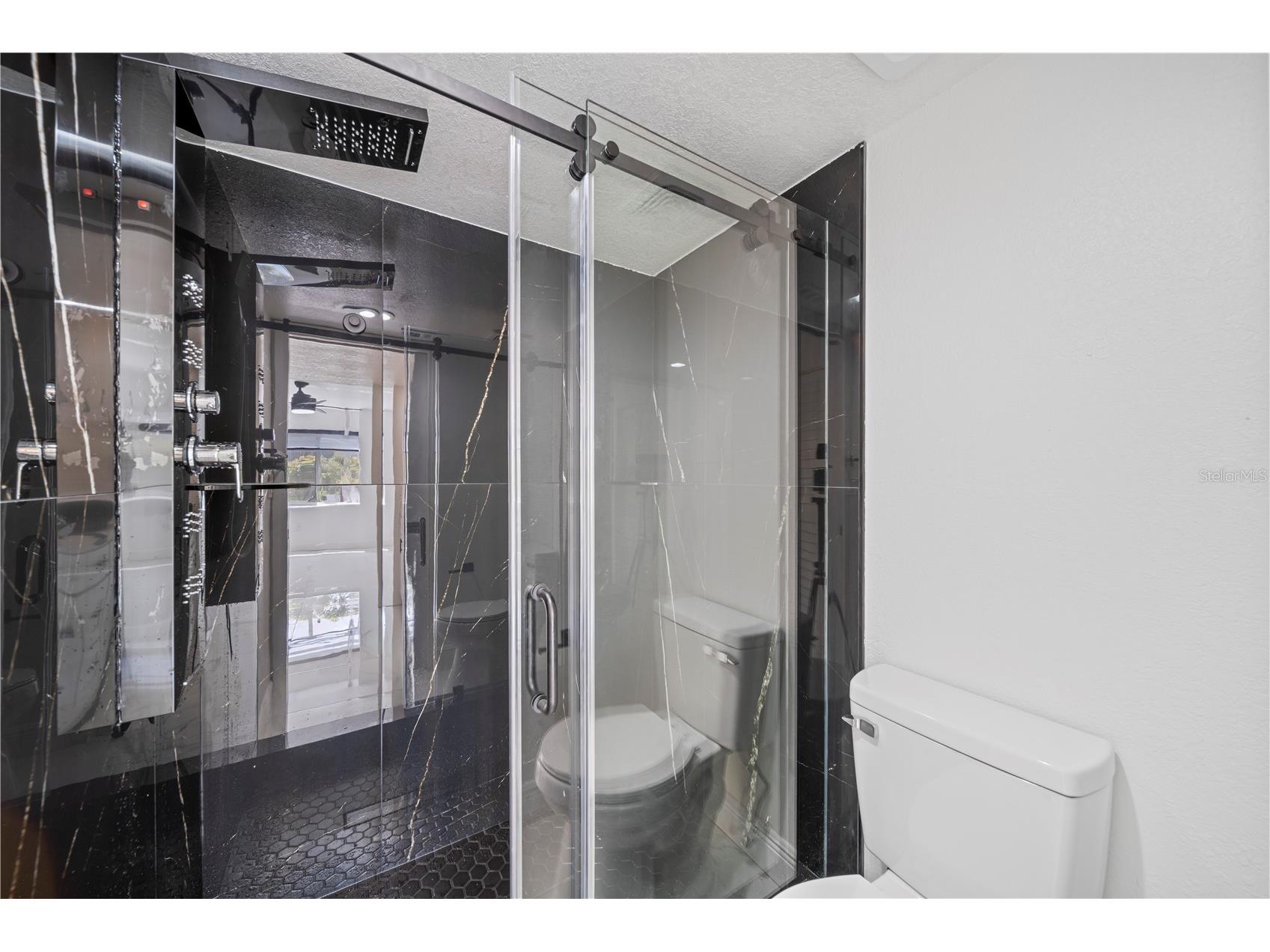 4306 Madeira Court #3335 Sarasota FL 34233 TB8506253 image8