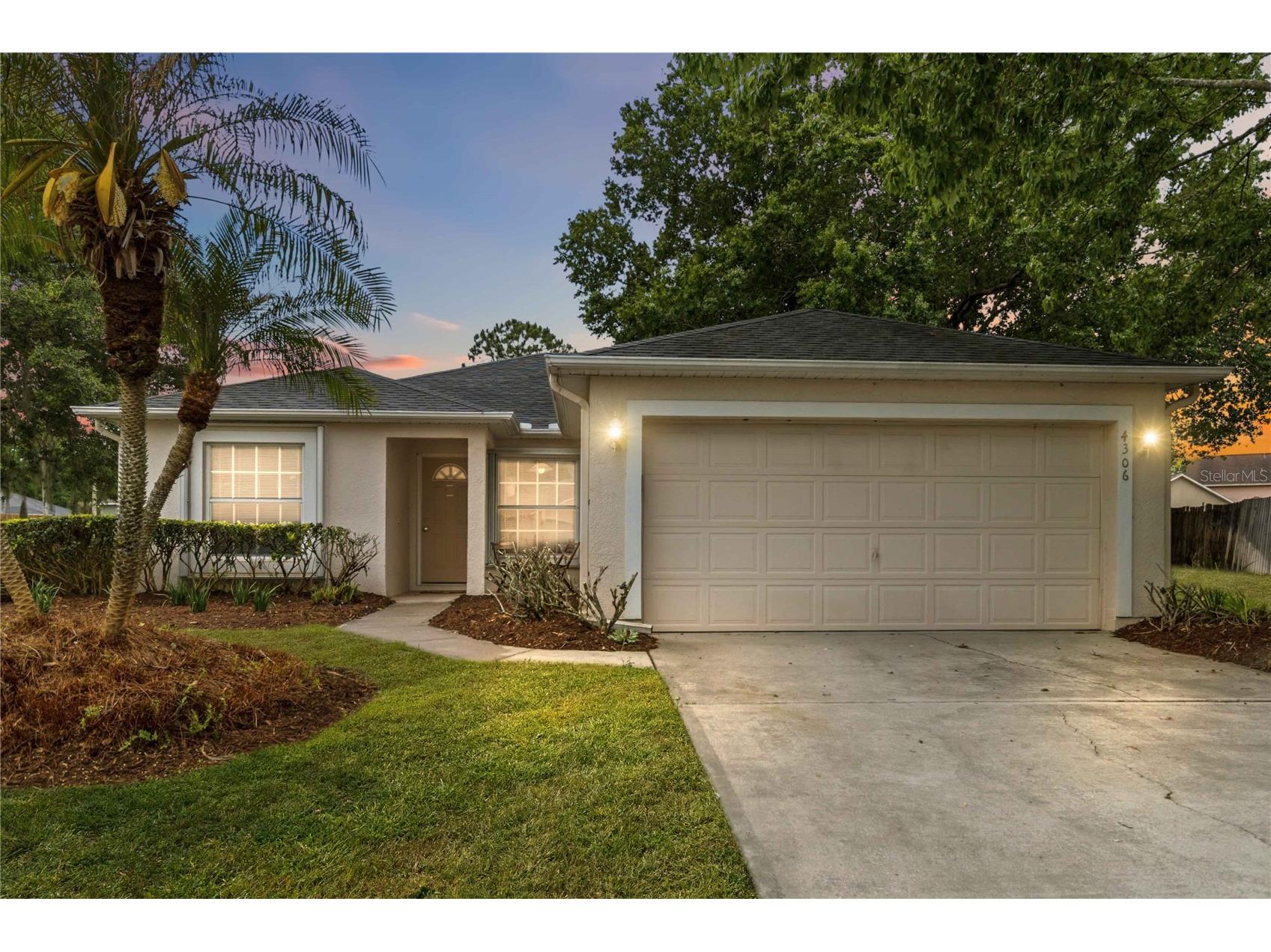 4306 Pebblestone Court Orlando FL 32826 O6404710 image1