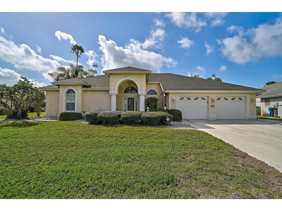 4306 Presidential Avenue Circle E Bradenton FL 34203 A4640578 image1