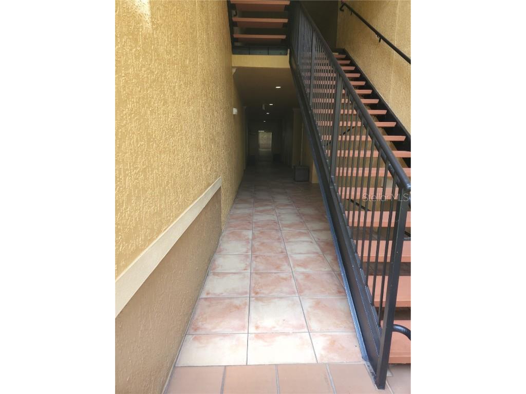 4307 Bayside Village Drive #103 Tampa FL 33615 O6322699 image2