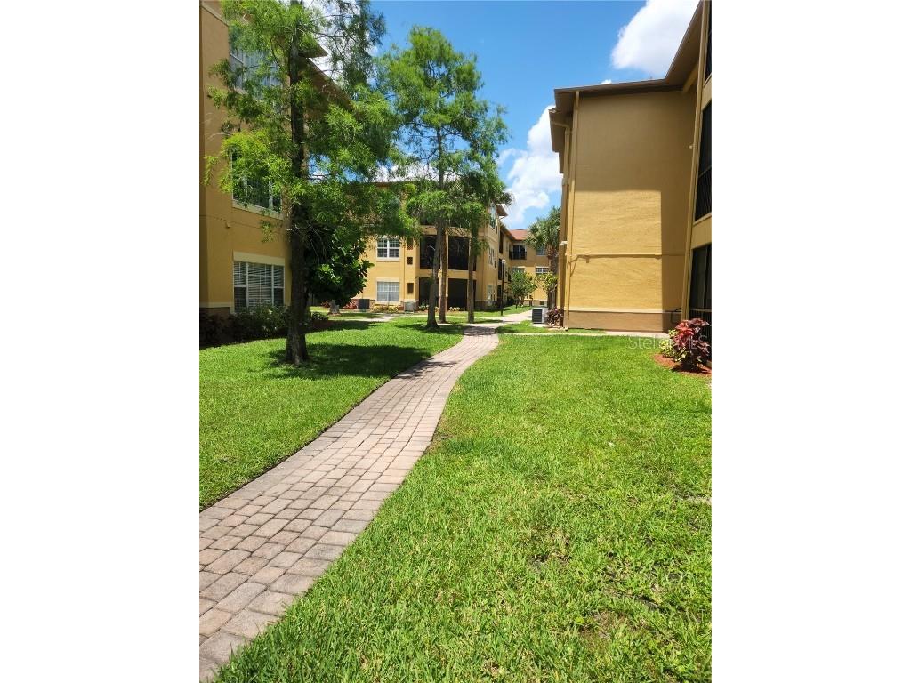 4307 Bayside Village Drive #103 Tampa FL 33615 O6322699 image4