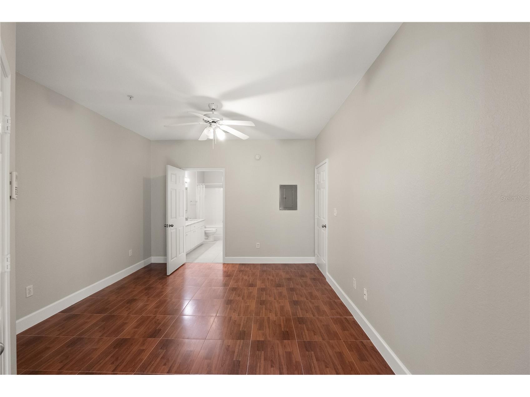 4307 Bayside Village Drive #103 Tampa FL 33615 O6410615 image11