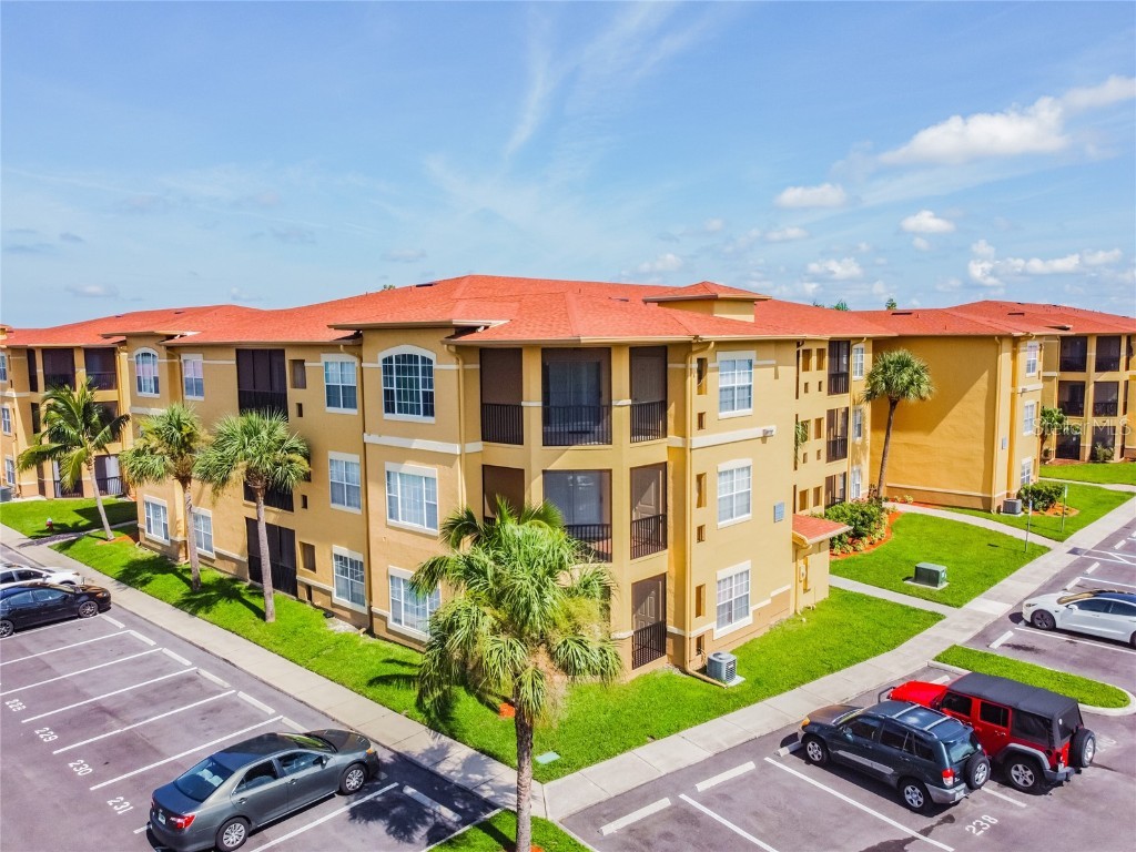 4307 Bayside Village Drive #104 Tampa FL 33615 T3496109 image1