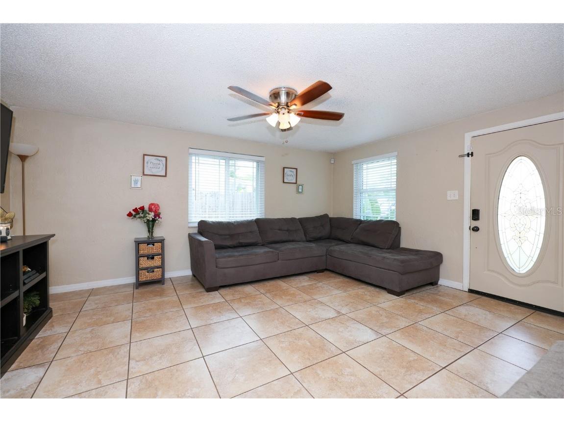 4307 E Grove View Avenue Tampa FL 33617 T3546343 image6