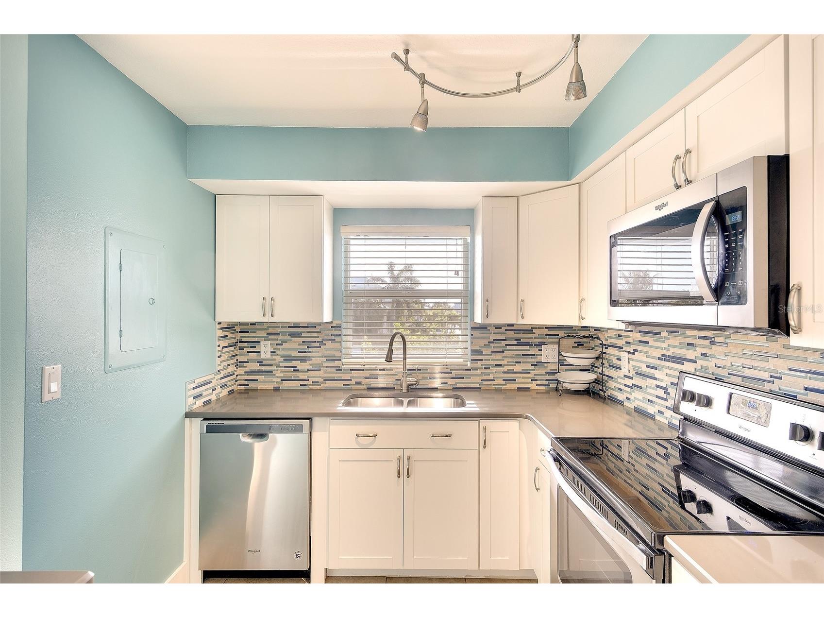 4307 Gulf Drive #207 Holmes Beach FL 34217 A4691396 image10