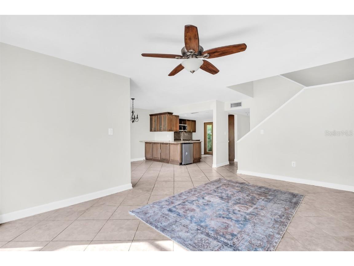4307 Harbor House Drive #13 Tampa FL 33615 TB8455416 image8