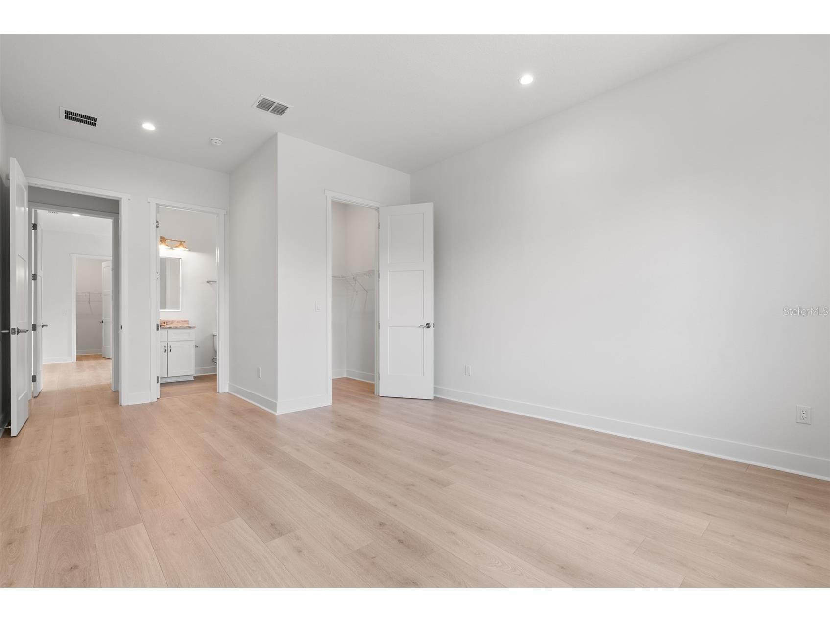 4307 Renellie Drive S Tampa FL 33611 TB8375809 image41