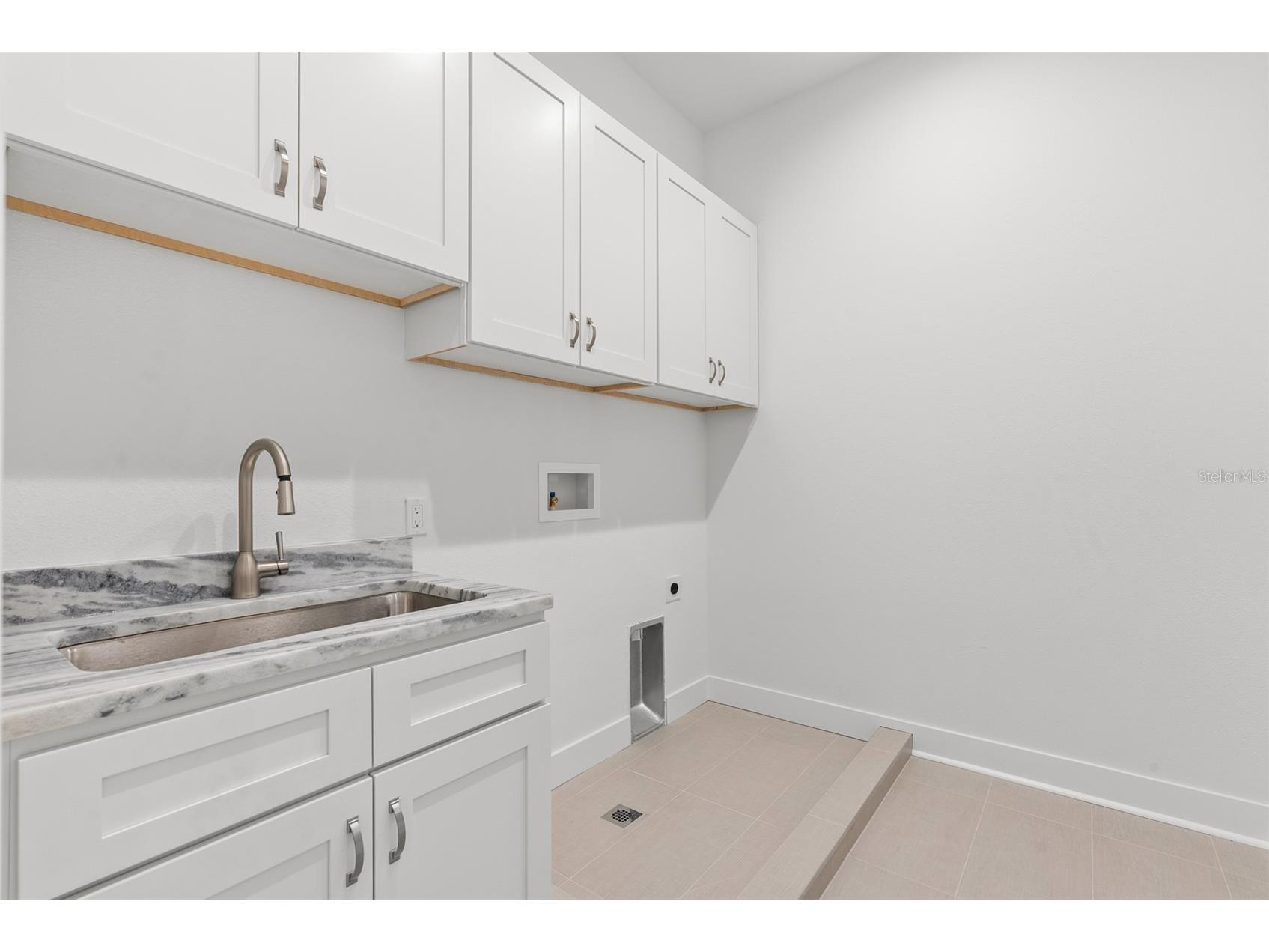 4307 Renellie Drive S Tampa FL 33611 TB8375809 image46