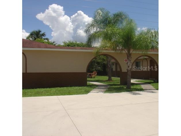 4307 SW Santa Barbara Place #2 Cape Coral FL 33914 O6230122 image1