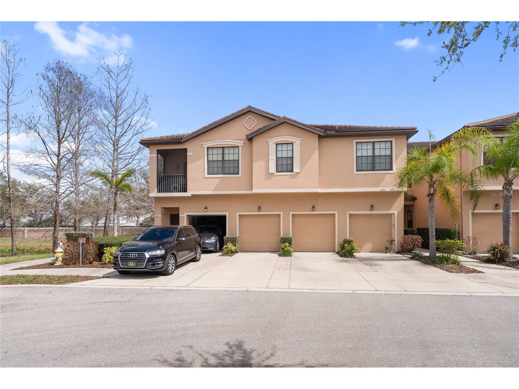 4307 Via Piedra Circle #6-102 Sarasota FL 34233 A4684964 image1