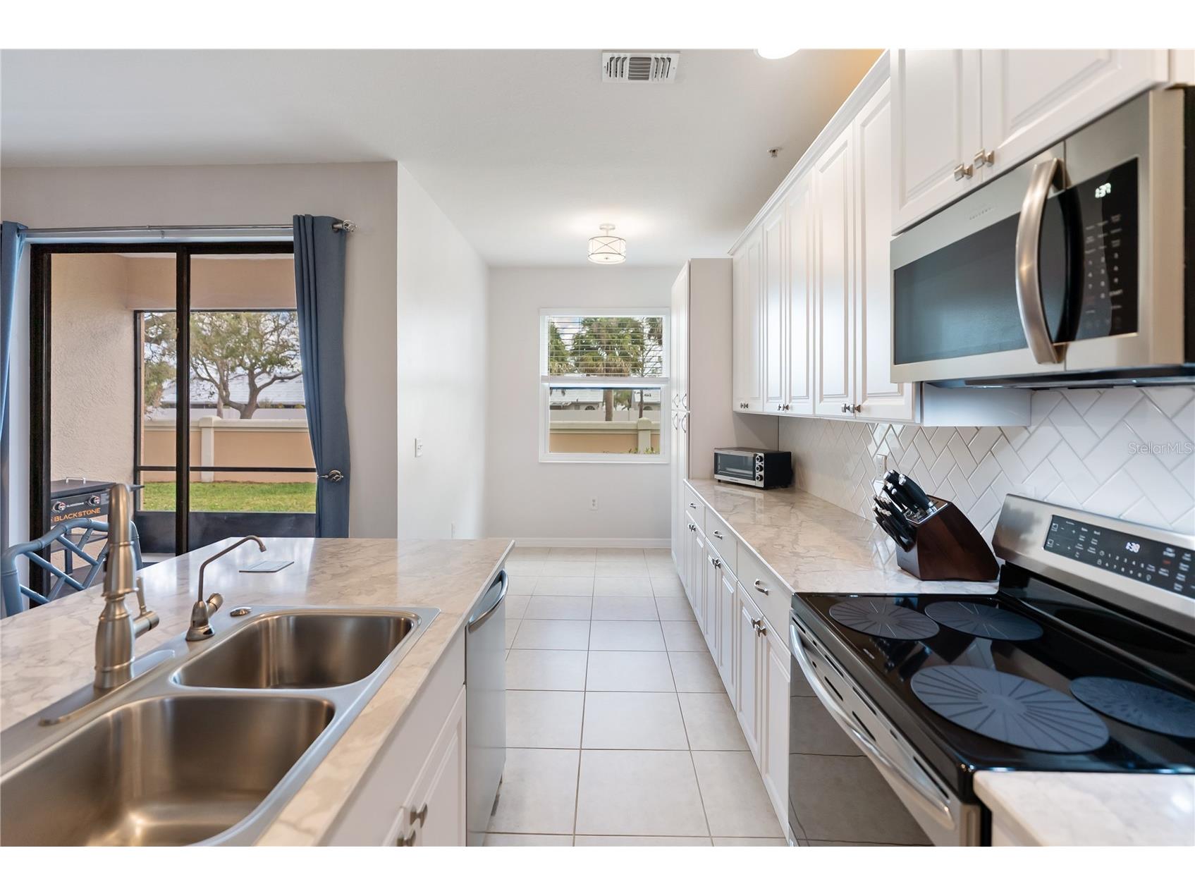 4307 Via Piedra Circle #6-102 Sarasota FL 34233 A4684964 image14