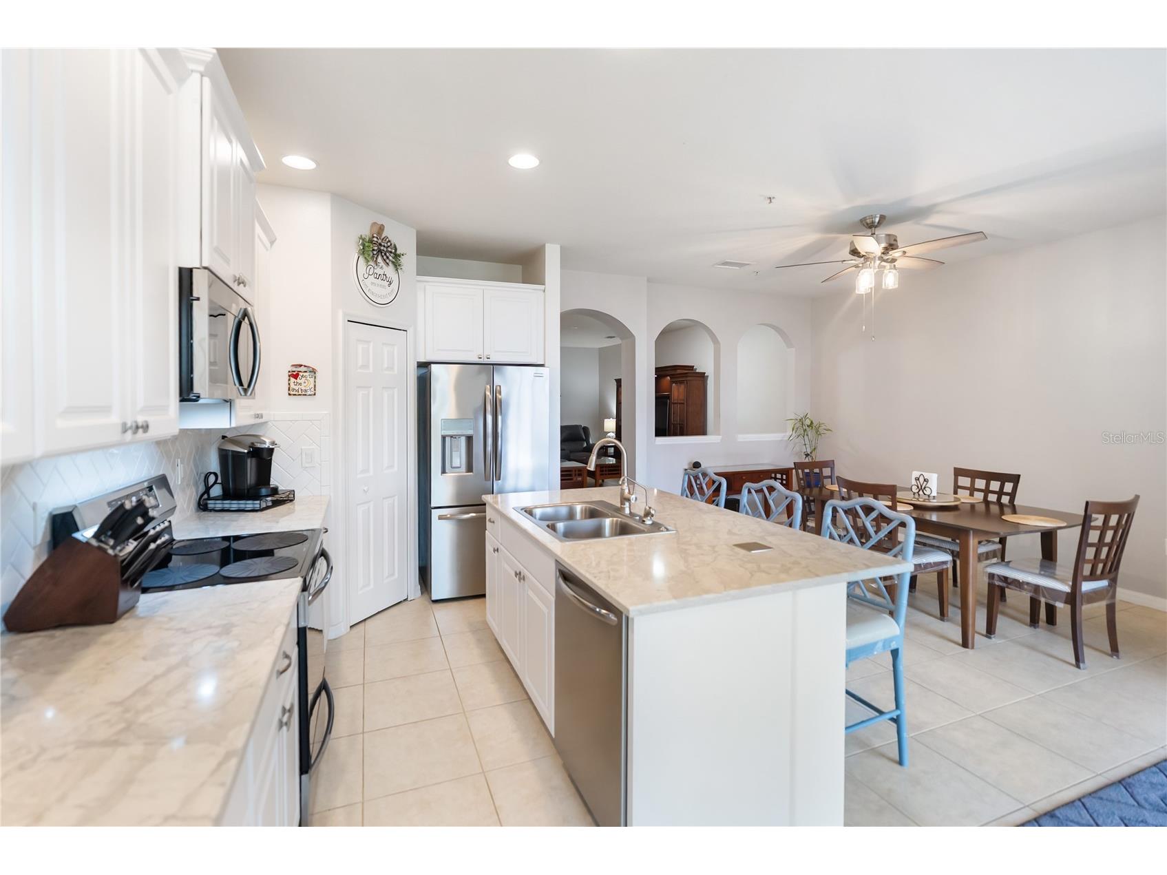 4307 Via Piedra Circle #6-102 Sarasota FL 34233 A4684964 image16