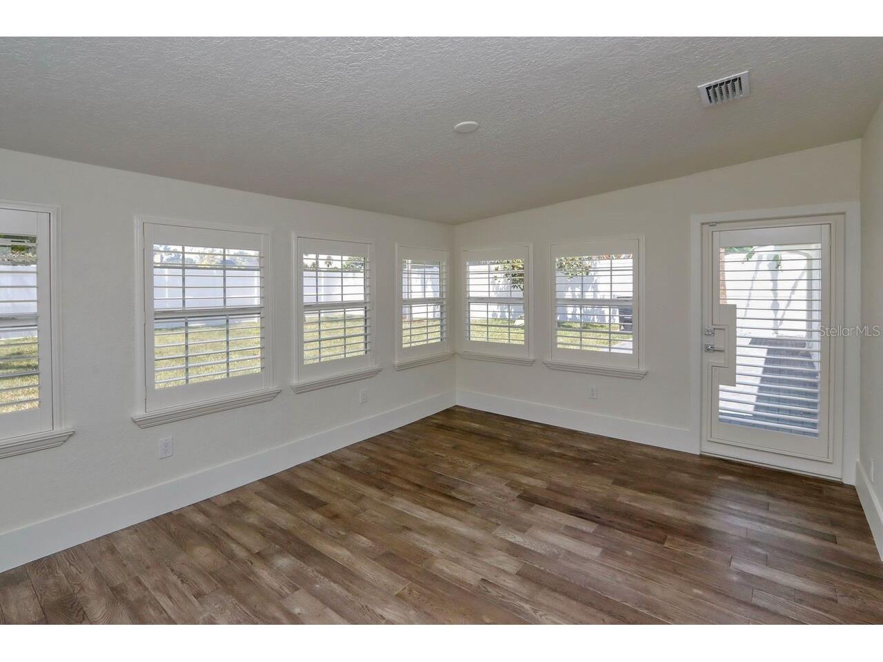 4307 W Roland Street Tampa FL 33609 TB8486513 image10