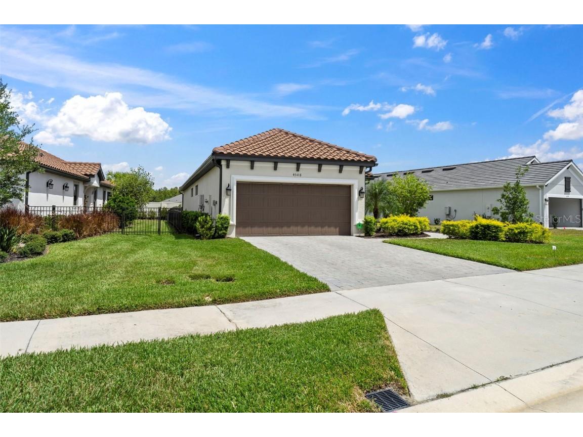 4308 Cairoli Court Wesley Chapel FL 33543 TB8434048 image3