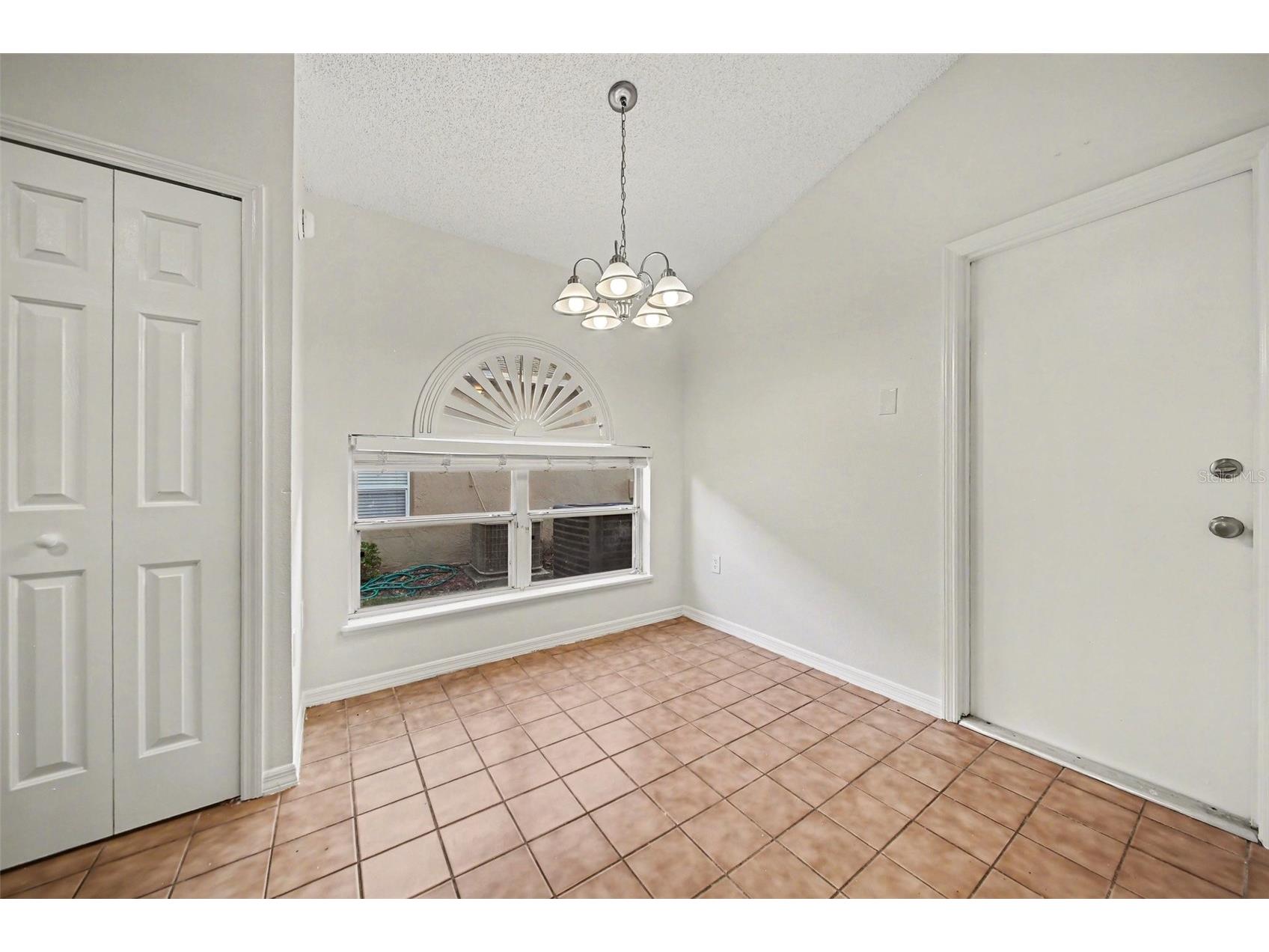 4308 Iveyglen Avenue Orlando FL 32826 O6393849 image3