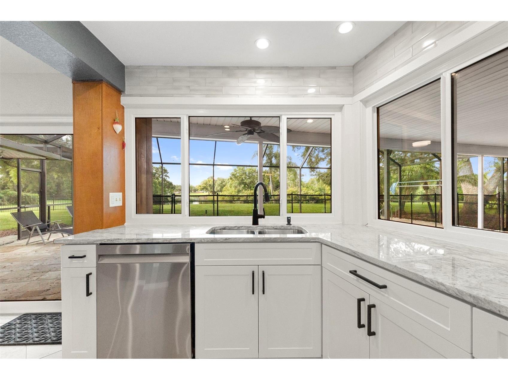 4308 Middle Lake Drive Tampa FL 33624 TB8514073 image24