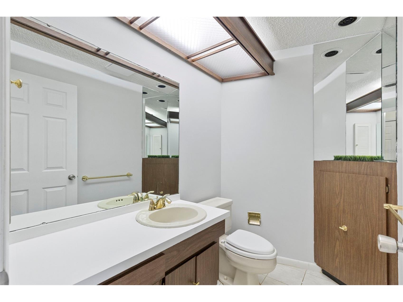 4308 Middle Lake Drive Tampa FL 33624 TB8514073 image37