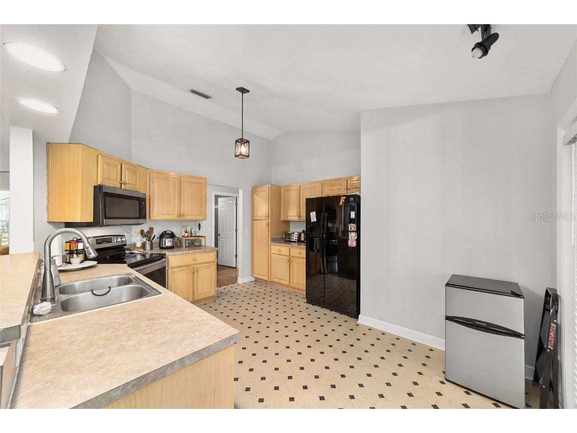 4308 NW 35th Terrace Gainesville FL 32605 OM702694 image17