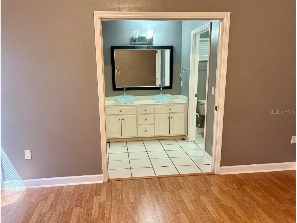 4308 NW 35th Terrace Gainesville FL 32605 OM702694 image21