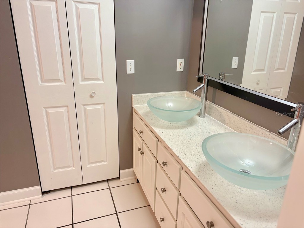 4308 NW 35th Terrace Gainesville FL 32605 OM702694 image22