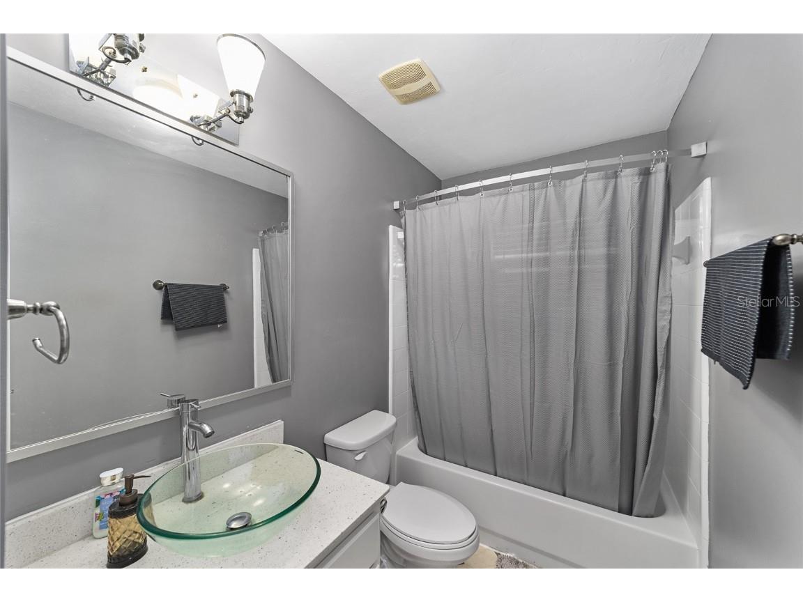 4308 NW 35th Terrace Gainesville FL 32605 OM702694 image28