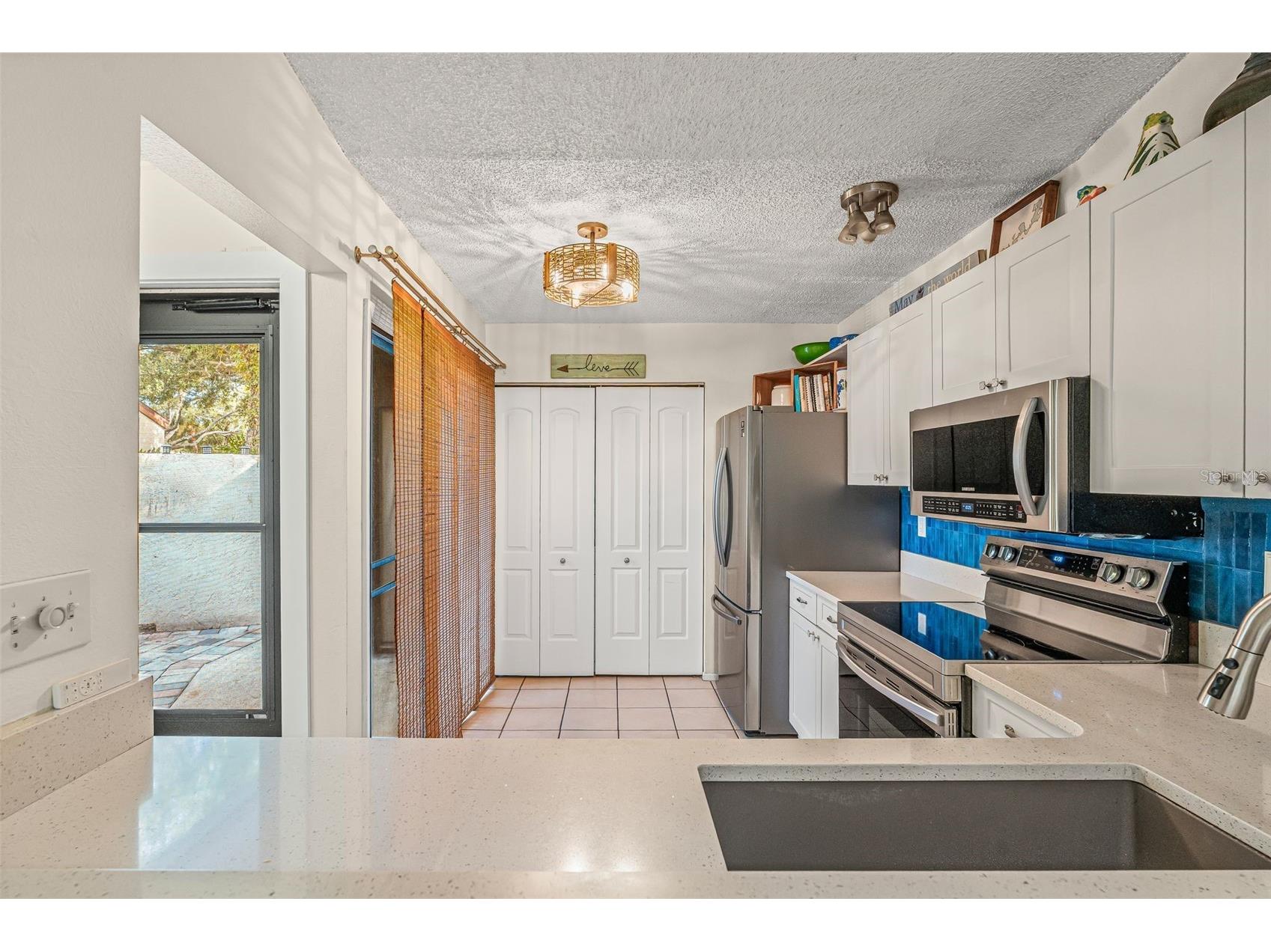 4308 Park Lake Terrace S #7 Bradenton FL 34209 A4660591 image5