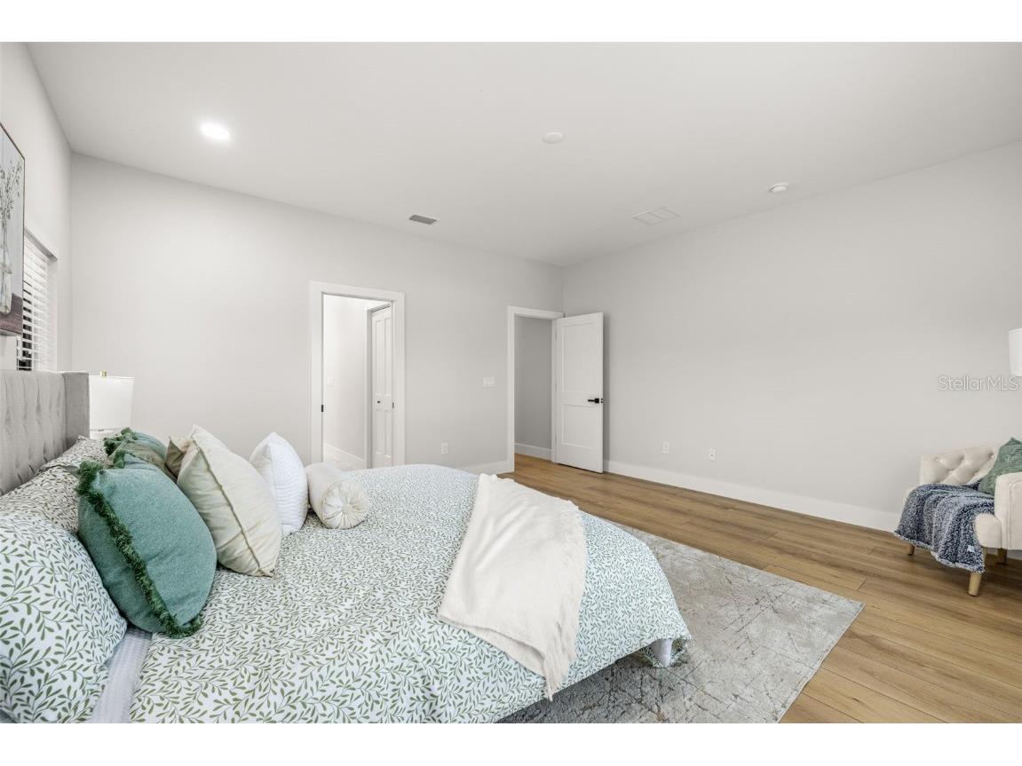 4308 W Gray Street #1 THRU 6 Tampa FL 33609 TB8388069 image17