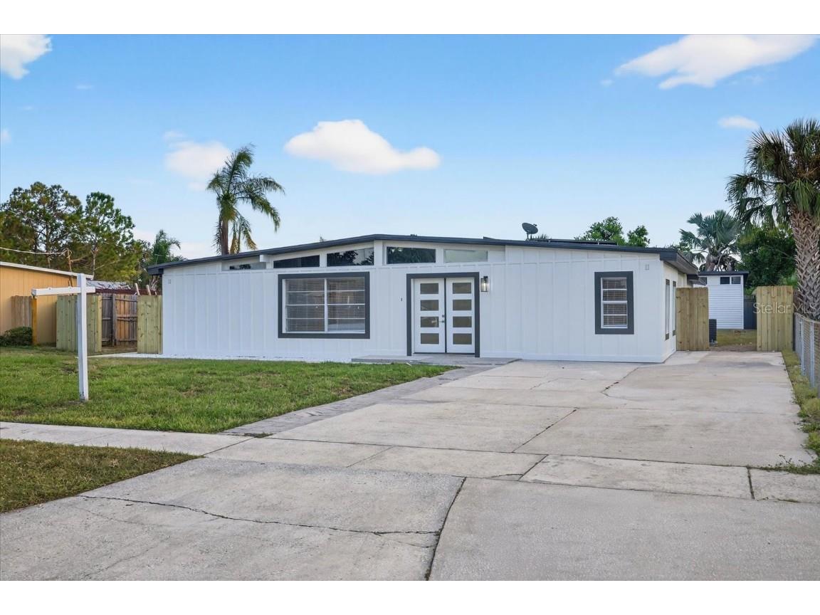 4308 W Iowa Avenue Tampa FL 33616 TB8436417 image1