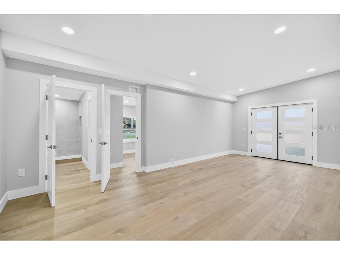 4308 W Iowa Avenue Tampa FL 33616 TB8436417 image11