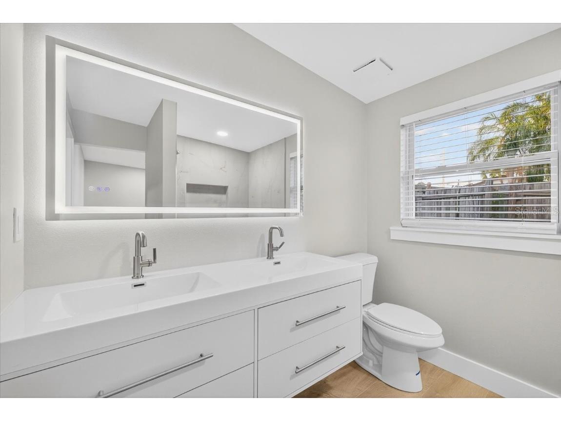 4308 W Iowa Avenue Tampa FL 33616 TB8436417 image24